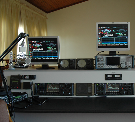 Fig.1: Part of station console with IC-R9500 and IC-7800's. Photo: ZS6YI.